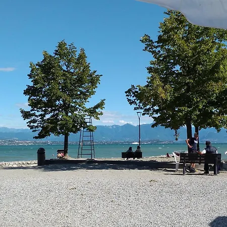 Appartamento Villa Margherita Desenzano del Garda Exterior foto