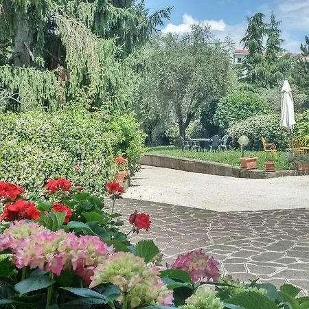 Appartamento Villa Margherita Desenzano del Garda Exterior foto